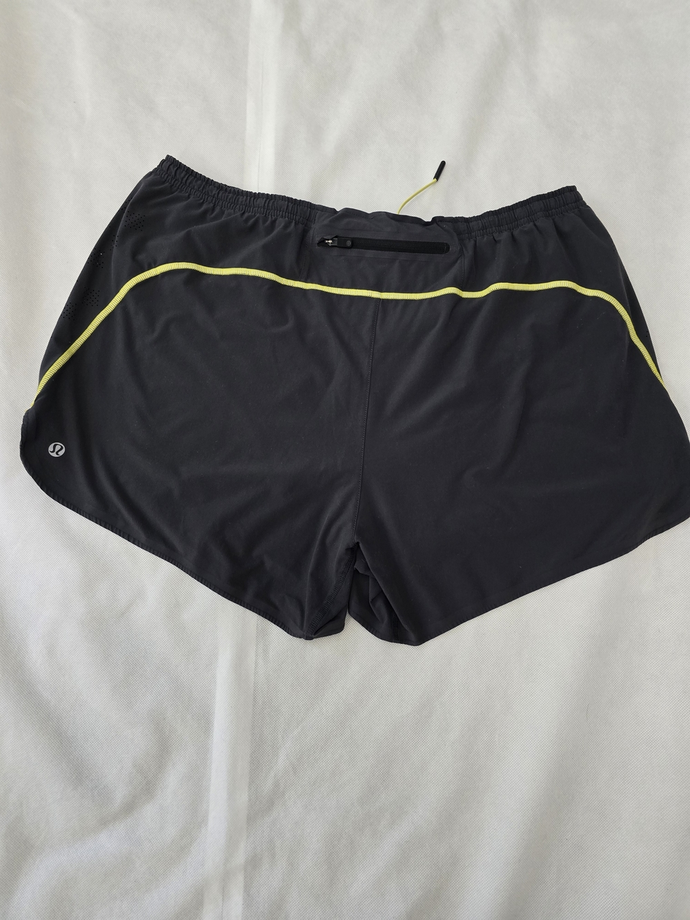 lululemon athletica Black Athletic Shorts with Neon Yellow Trim Size Large